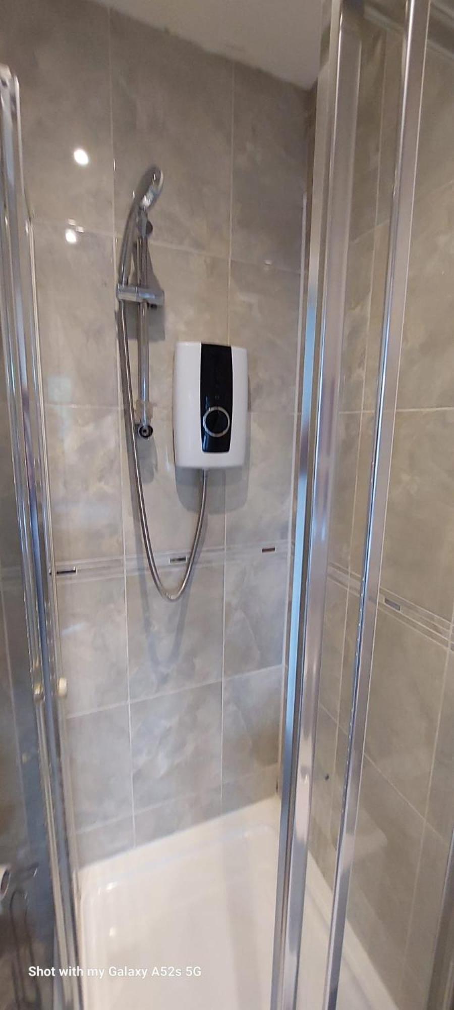 Three Bedroom House Lancaster Road 런던 외부 사진